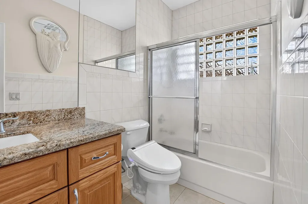 10192 Shireoaks Lane Boca Raton FL 33498