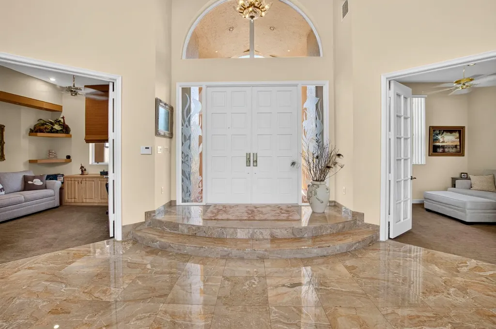10192 Shireoaks Lane Boca Raton FL 33498