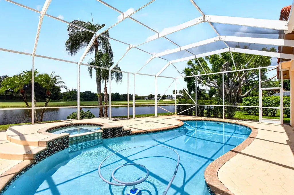 10192 Shireoaks Lane Boca Raton FL 33498