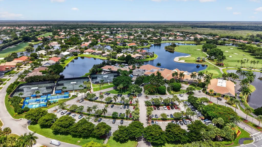 10192 Shireoaks Lane Boca Raton FL 33498