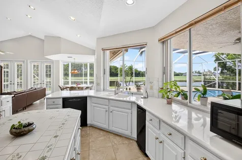 10192 Shireoaks Lane Boca Raton FL 33498