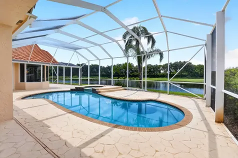 10192 Shireoaks Lane Boca Raton FL 33498