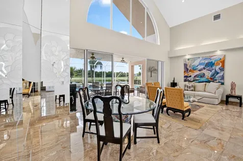 10192 Shireoaks Lane Boca Raton FL 33498