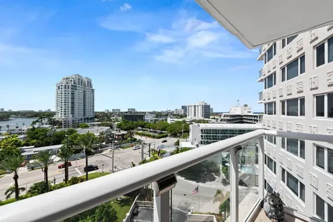 3000 Holiday Drive Fort Lauderdale FL 33316