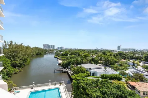 3000 Holiday Drive Fort Lauderdale FL 33316