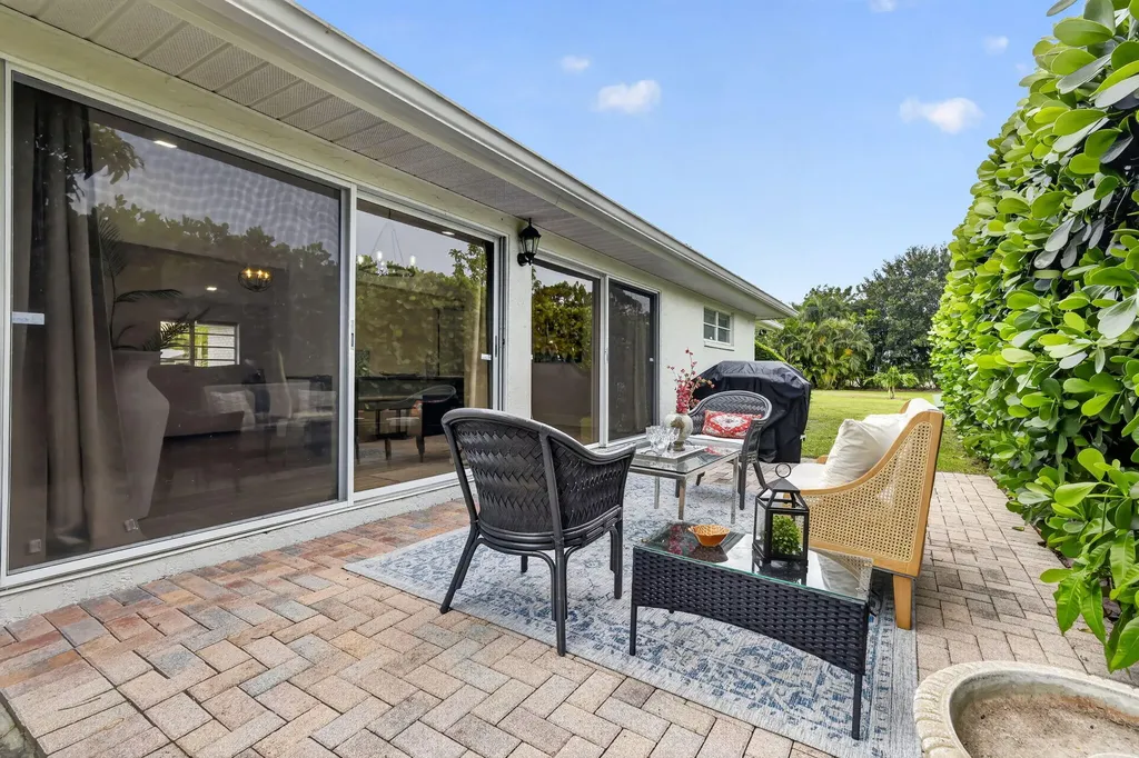 10723 Greentrail Drive S Boynton Beach FL 33436