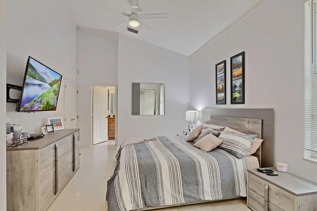 1602 Rosewood Way Palm Beach Gardens FL 33418