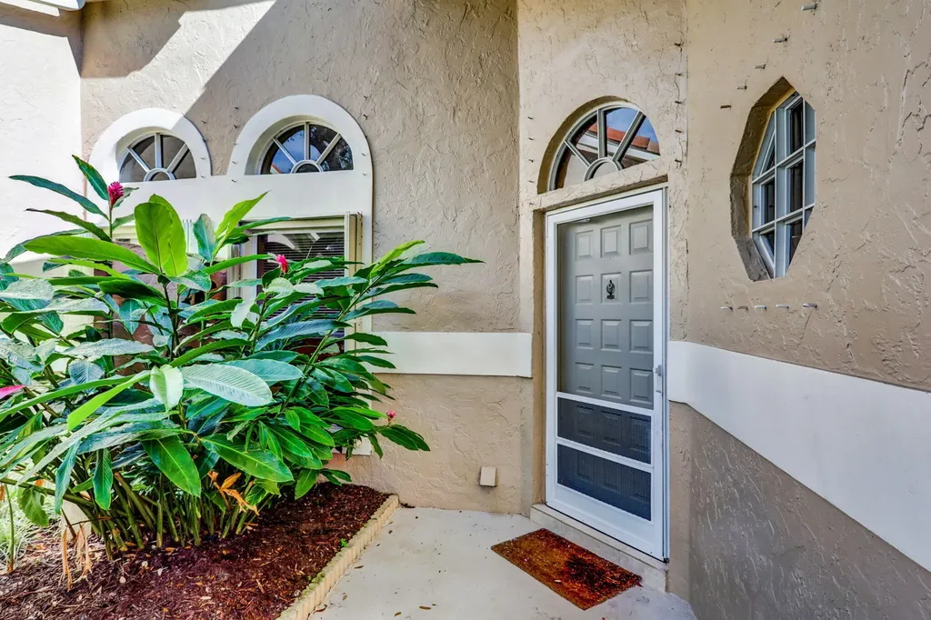 1602 Rosewood Way Palm Beach Gardens FL 33418