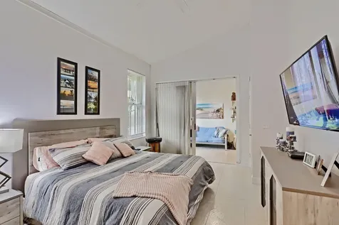 1602 Rosewood Way Palm Beach Gardens FL 33418