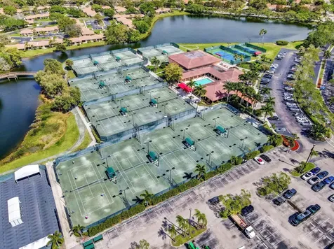 1602 Rosewood Way Palm Beach Gardens FL 33418