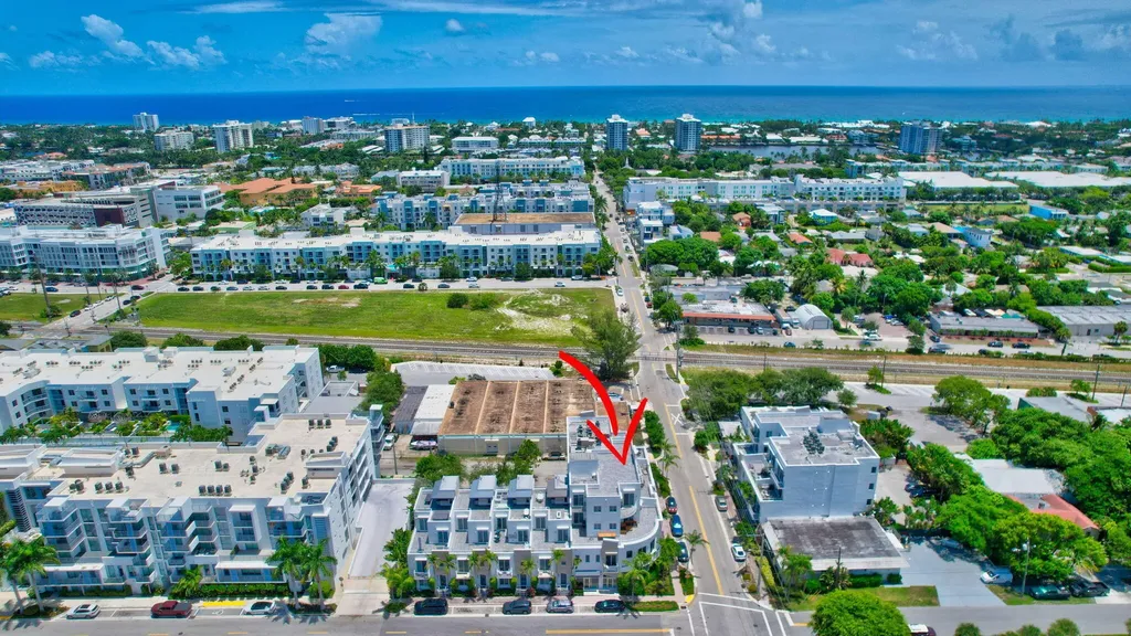111 SE 2nd Street Delray Beach FL 33444