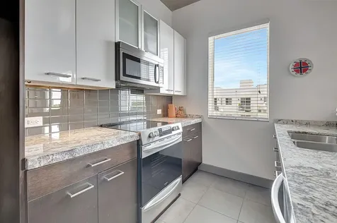 111 SE 2nd Street Delray Beach FL 33444