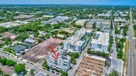 111 SE 2nd Street Delray Beach FL 33444