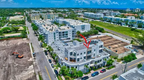 111 SE 2nd Street Delray Beach FL 33444