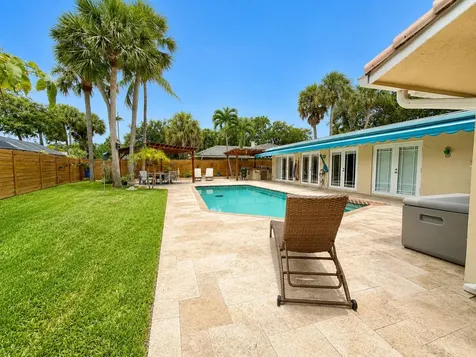 32 SW 14th Avenue Boca Raton FL 33486