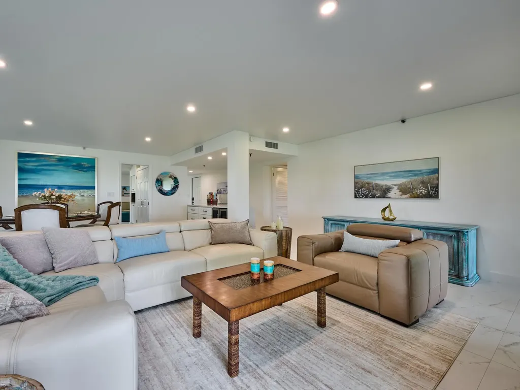 374 Golfview Road North Palm Beach FL 33408