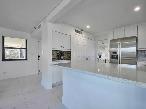 374 Golfview Road North Palm Beach FL 33408