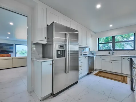 374 Golfview Road North Palm Beach FL 33408