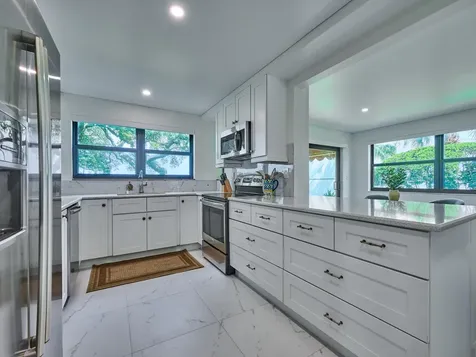 374 Golfview Road North Palm Beach FL 33408
