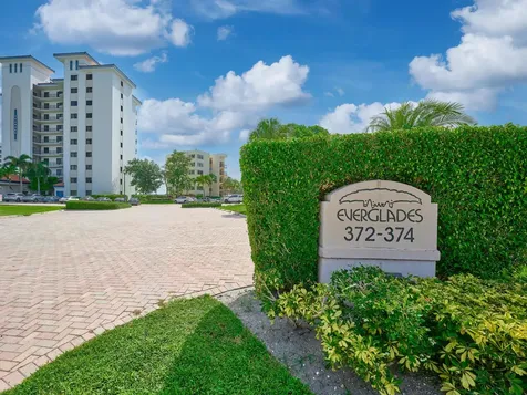 374 Golfview Road North Palm Beach FL 33408