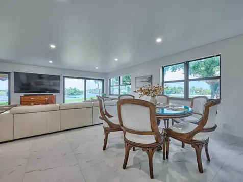 374 Golfview Road North Palm Beach FL 33408