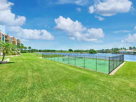 374 Golfview Road North Palm Beach FL 33408