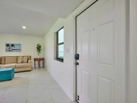 374 Golfview Road North Palm Beach FL 33408