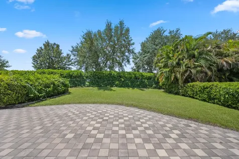 3800 Miramontes Circle Wellington FL 33414