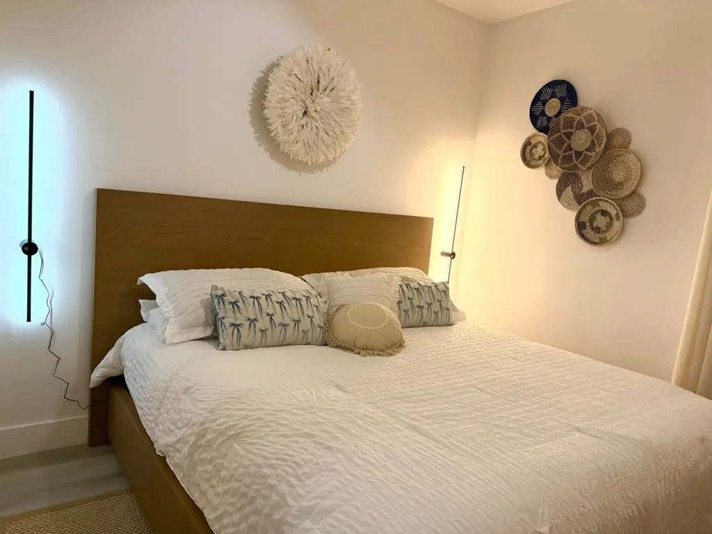 2941 NW 7th Court Fort Lauderdale FL 33311