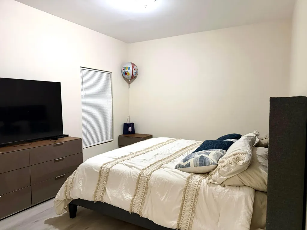 2941 NW 7th Court Fort Lauderdale FL 33311