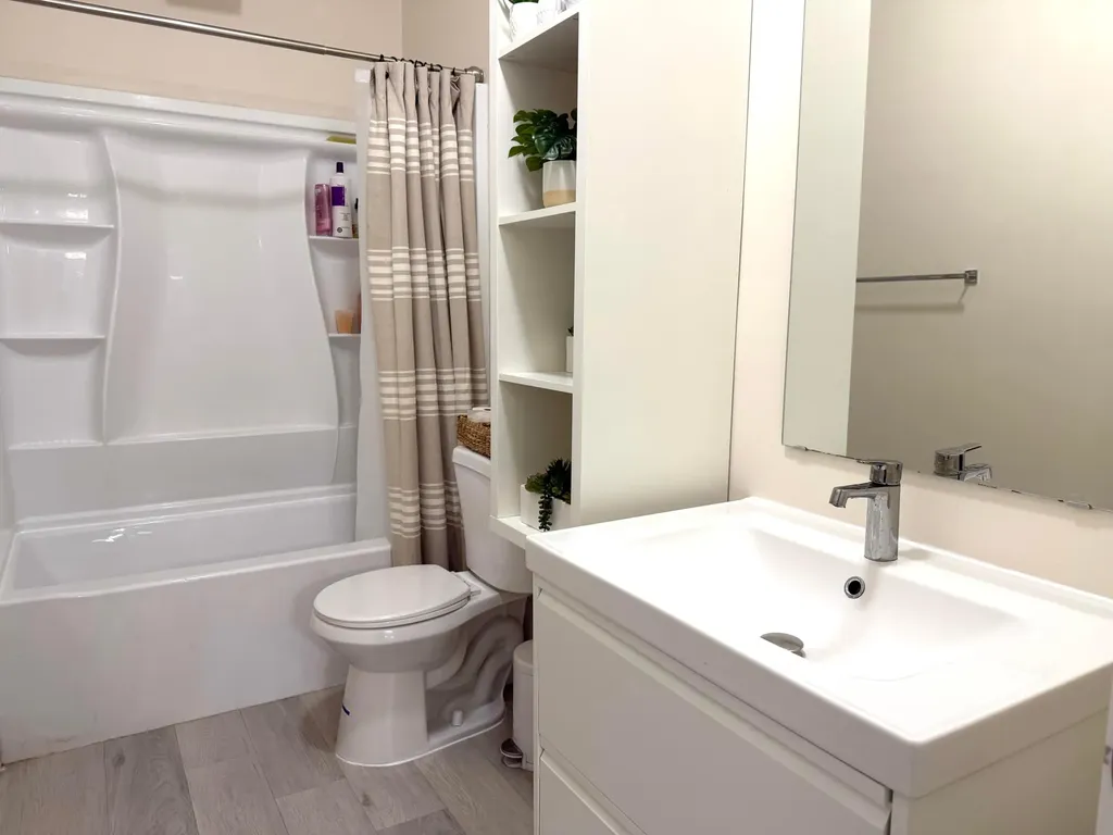 2941 NW 7th Court Fort Lauderdale FL 33311