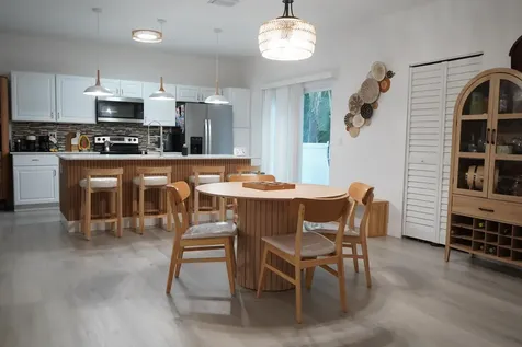 2941 NW 7th Court Fort Lauderdale FL 33311