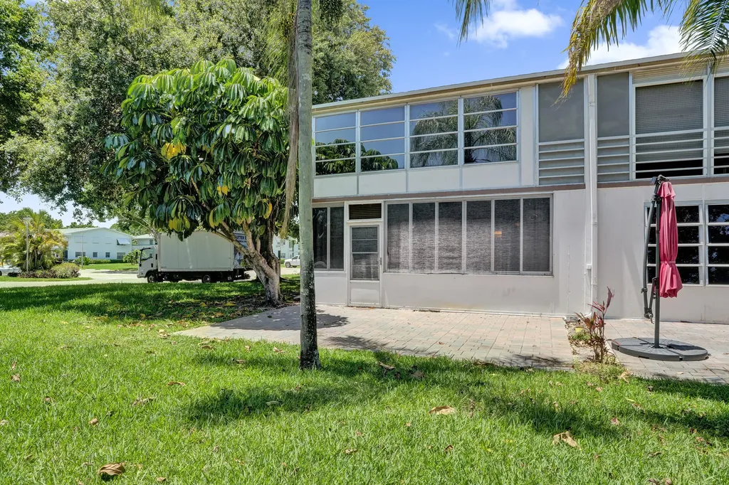48 Newport C Court Deerfield Beach FL 33442