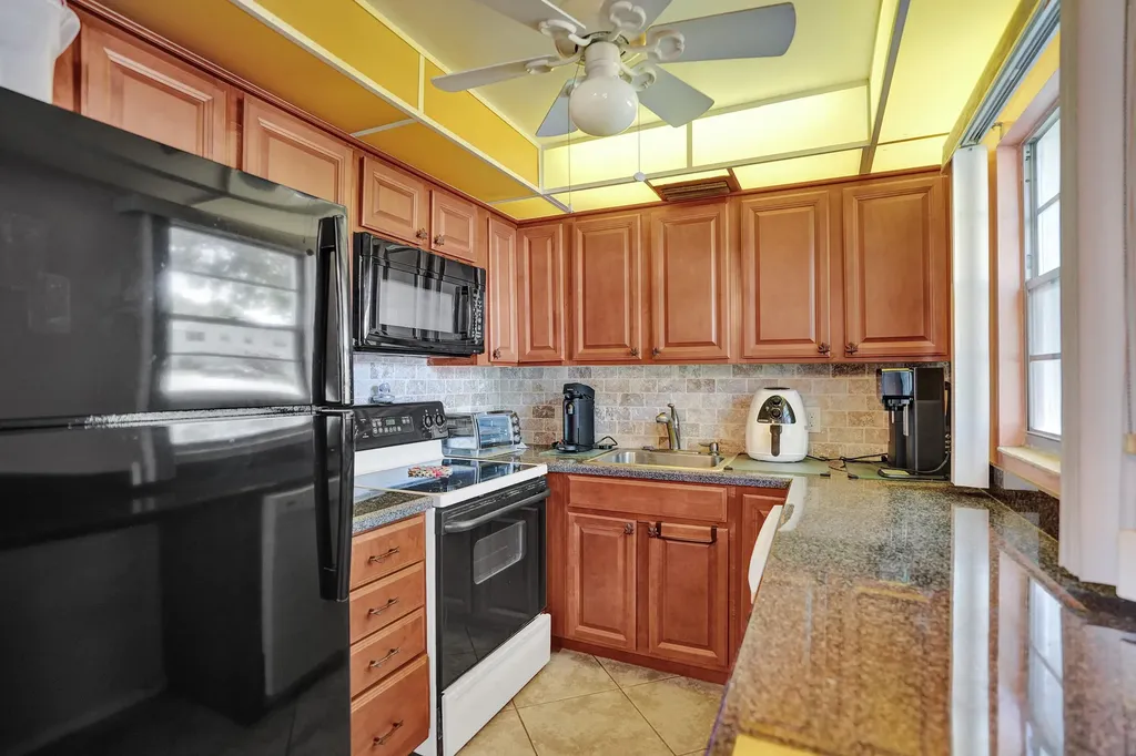 48 Newport C Court Deerfield Beach FL 33442