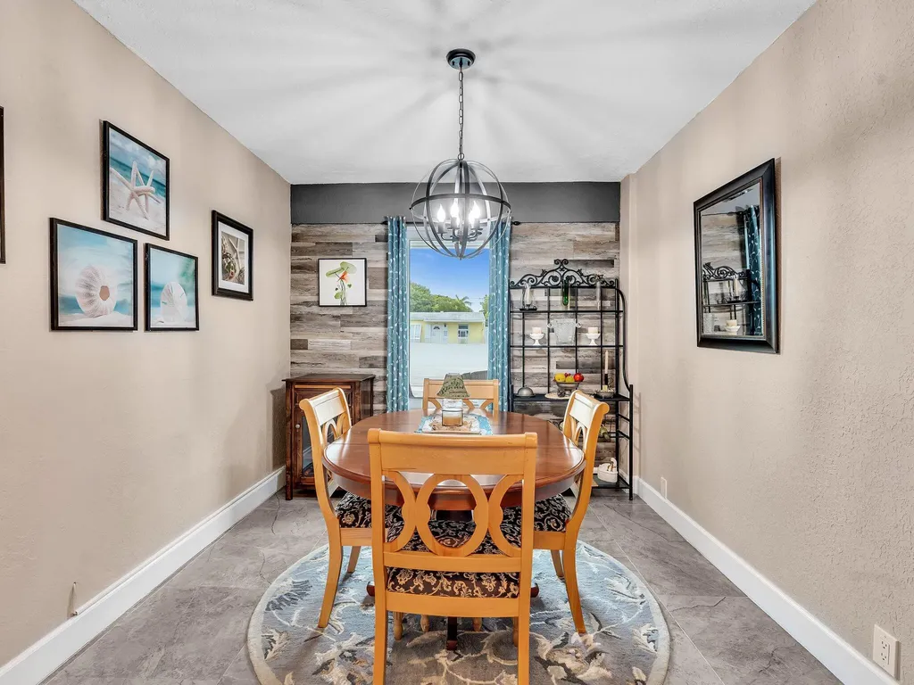 2448 NE 14th Terrace Pompano Beach FL 33064