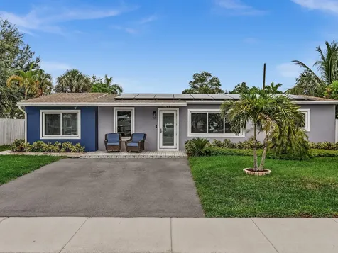2448 NE 14th Terrace Pompano Beach FL 33064