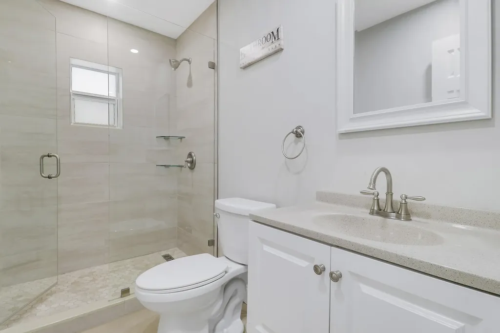 2488 Pineway Drive West Palm Beach FL 33415