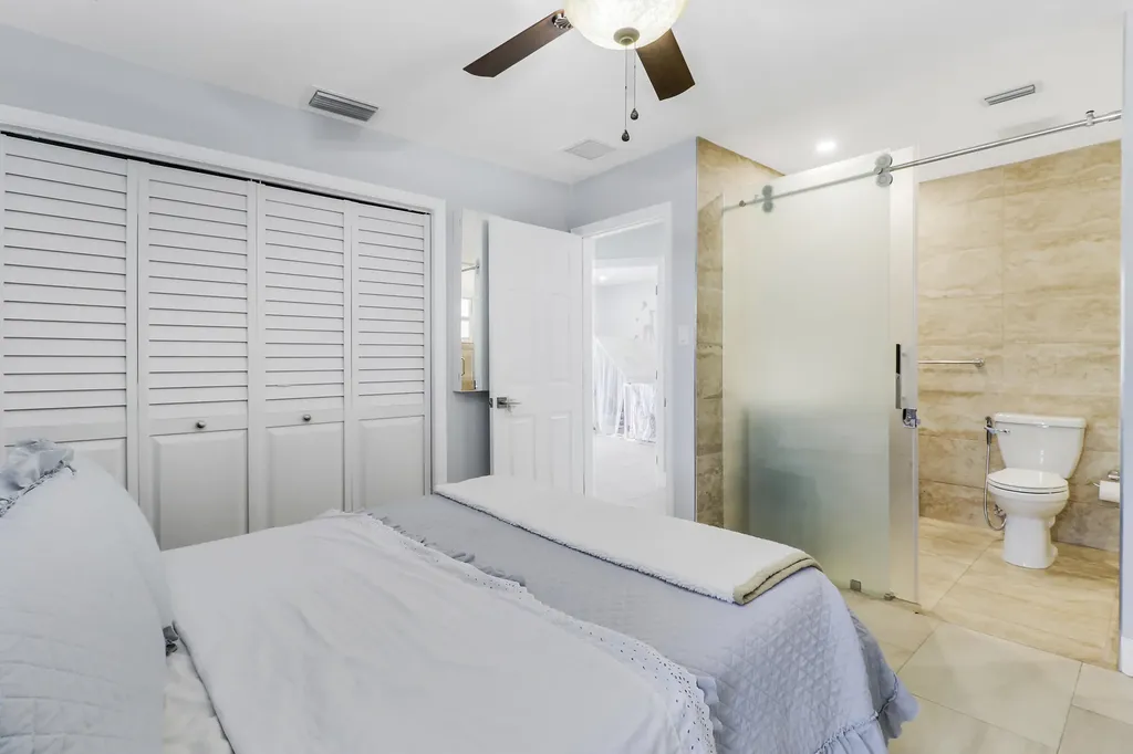 2488 Pineway Drive West Palm Beach FL 33415