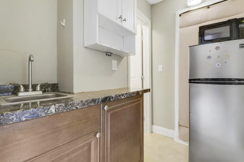 2488 Pineway Drive West Palm Beach FL 33415