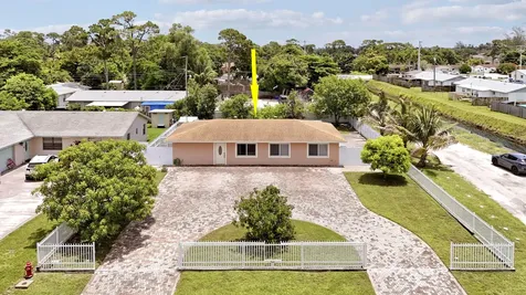 2488 Pineway Drive West Palm Beach FL 33415