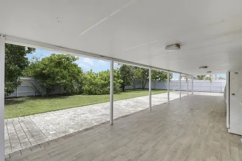 2488 Pineway Drive West Palm Beach FL 33415
