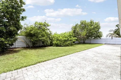 2488 Pineway Drive West Palm Beach FL 33415