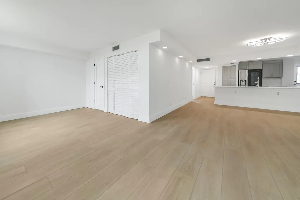 5301 NW 2nd Avenue Boca Raton FL 33487