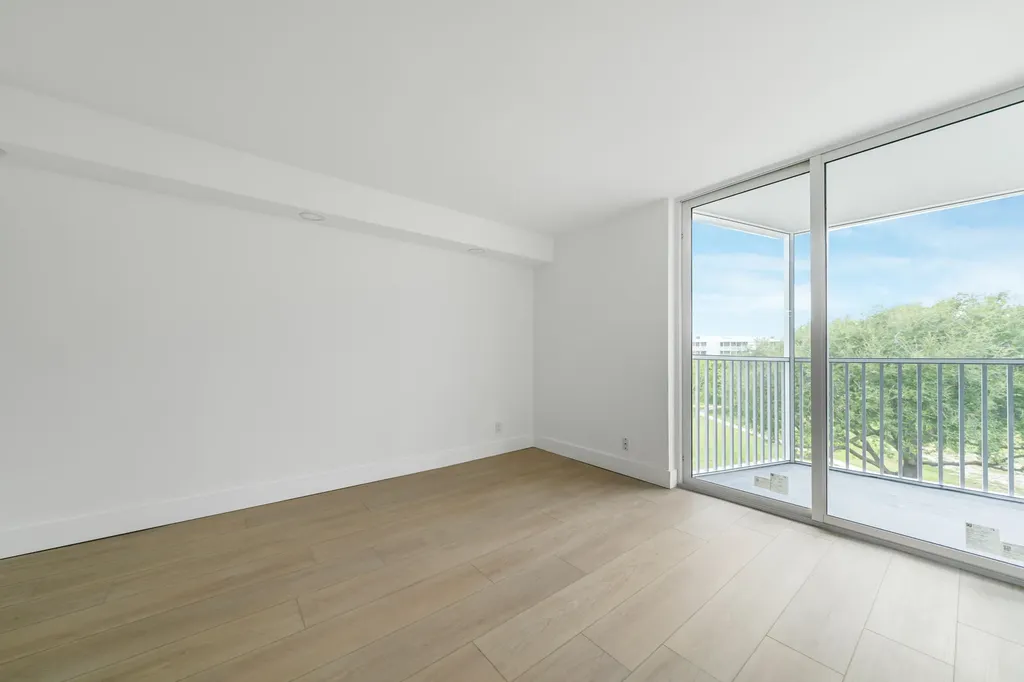 5301 NW 2nd Avenue Boca Raton FL 33487