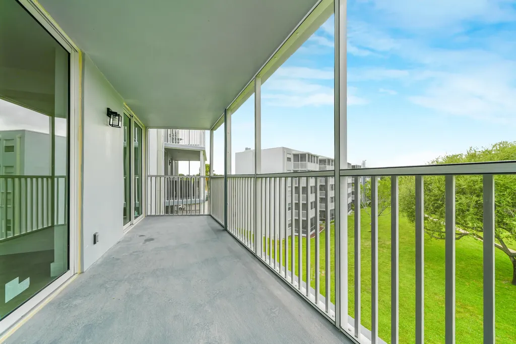 5301 NW 2nd Avenue Boca Raton FL 33487