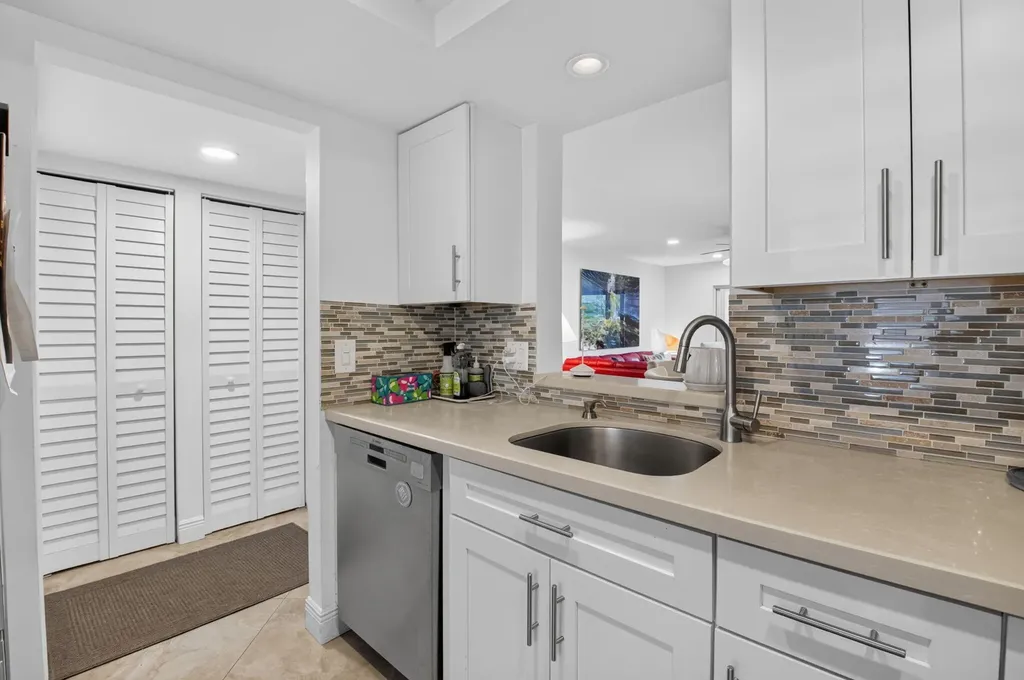 14849 Cumberland Drive Delray Beach FL 33446