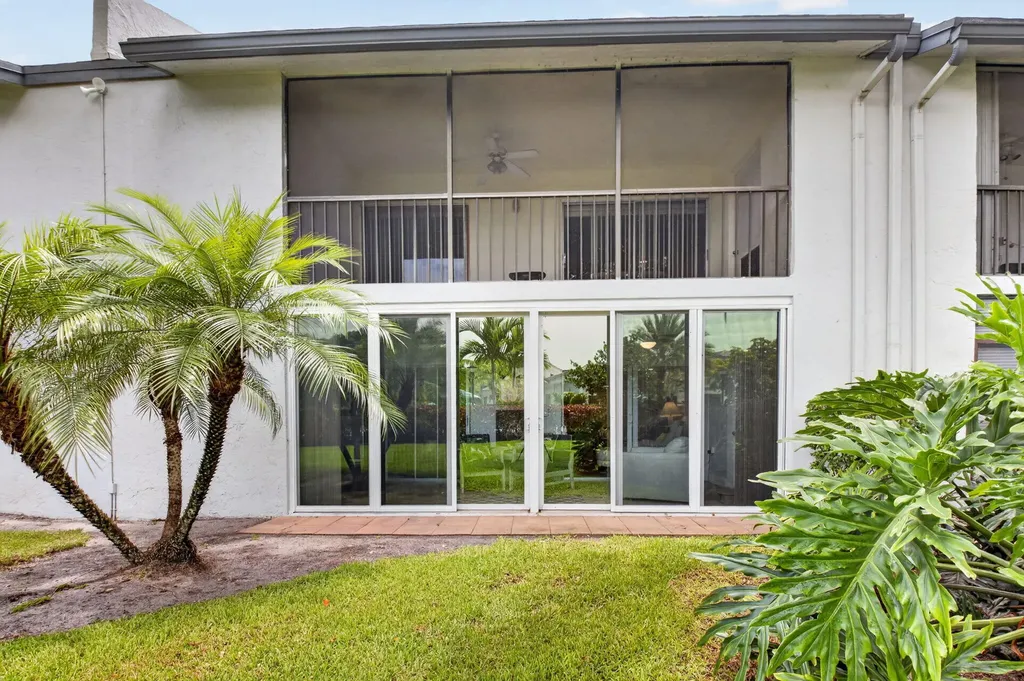 14849 Cumberland Drive Delray Beach FL 33446