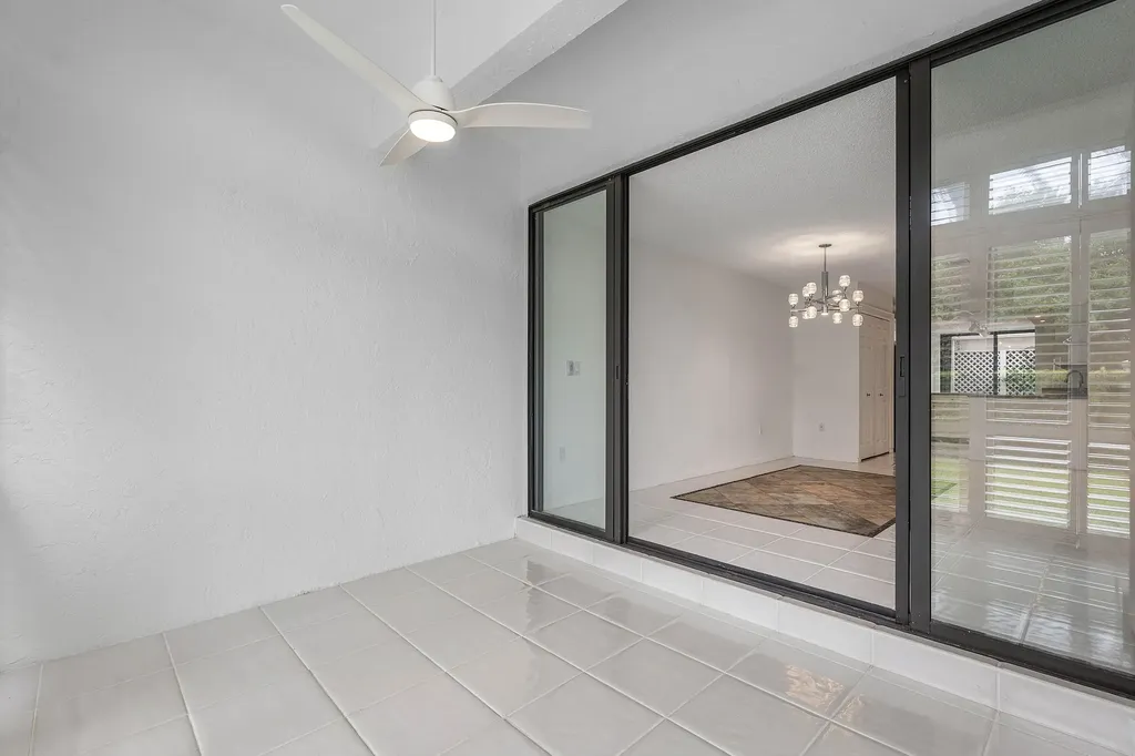 3908 S Ocean Boulevard Highland Beach FL 33487