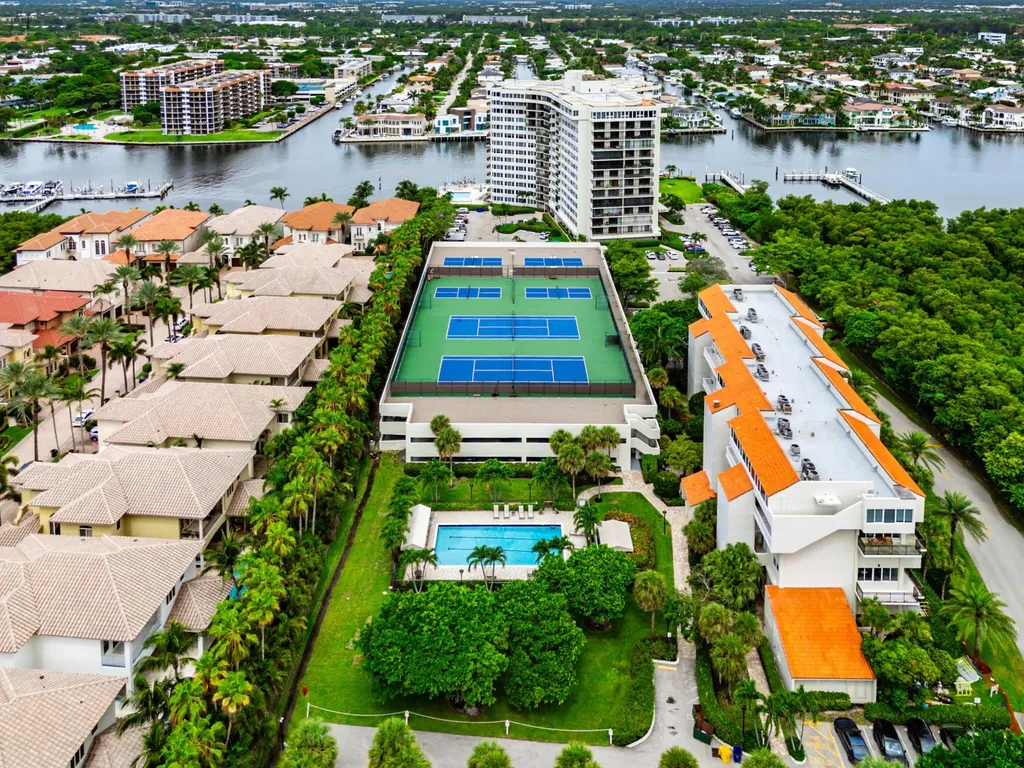 3908 S Ocean Boulevard Highland Beach FL 33487