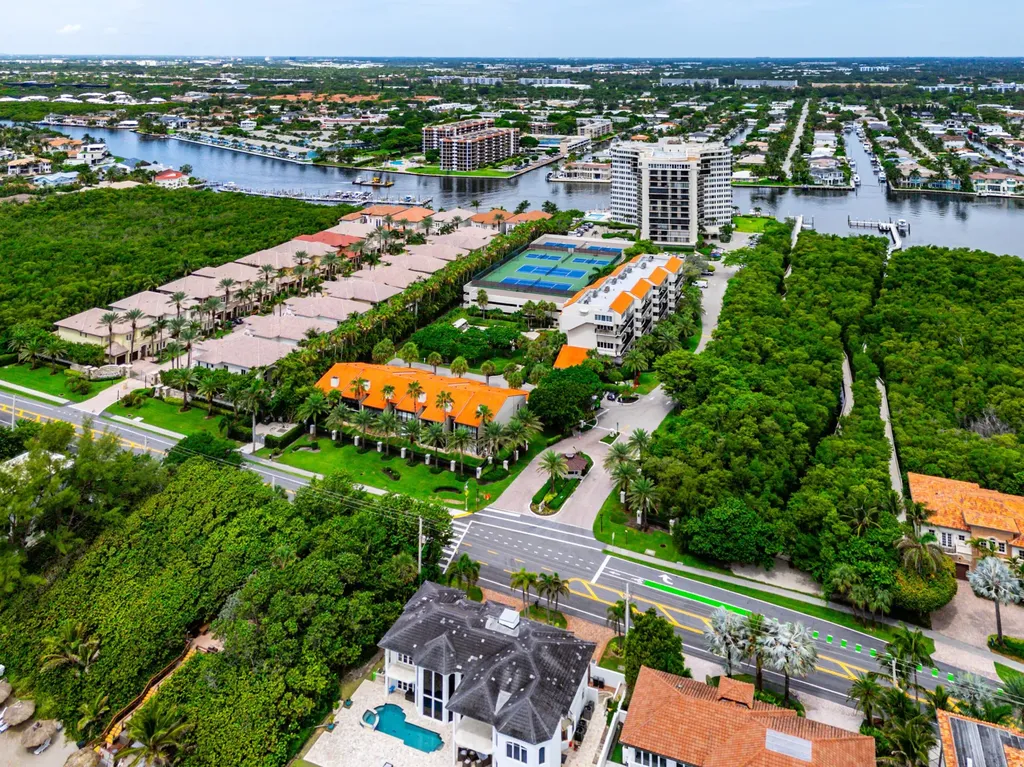 3908 S Ocean Boulevard Highland Beach FL 33487